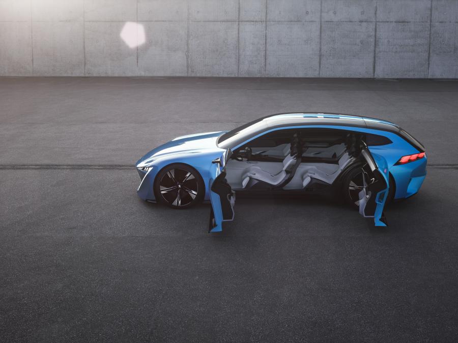  Peugeot Instinct Concept 2017 года  (фото 17 из 98)